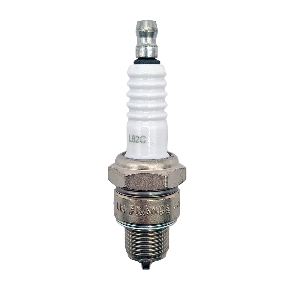 1 Champion L82C Spark Plug. BSA D1 (1954-), D3, D5, D7, M33 & Triumph T100/T110 BC44384