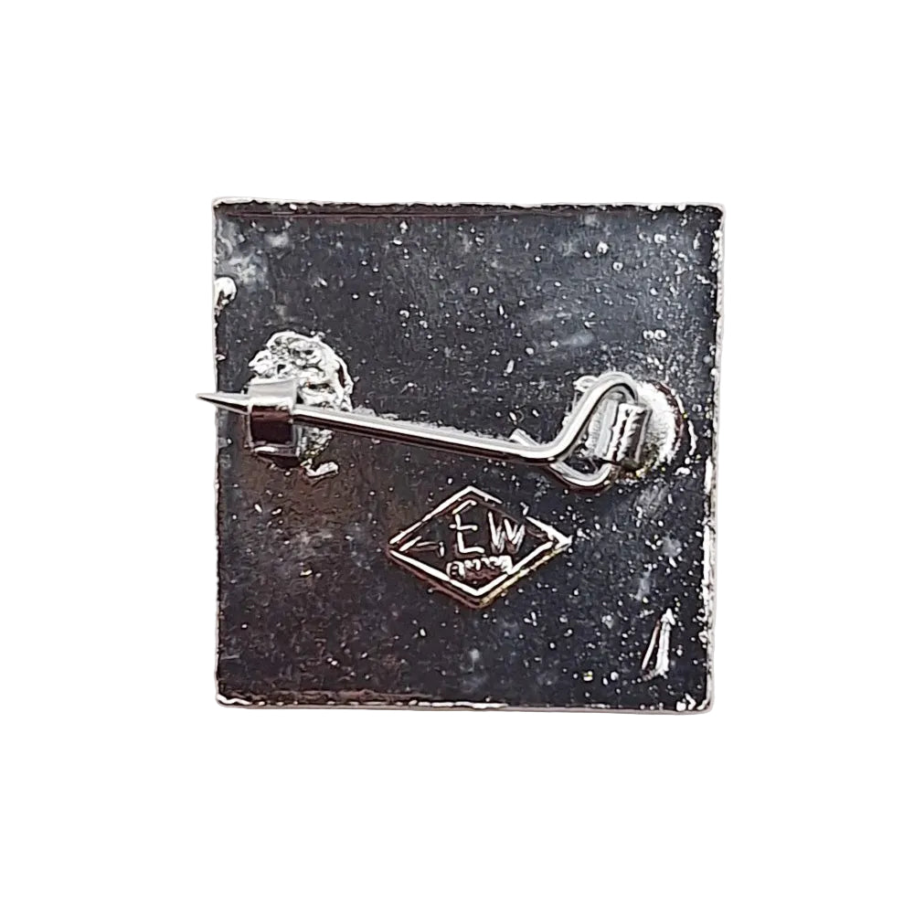 Motorcycle Gift Enamel Geniune Gomm Pin Badge Norton Triumph BC40117