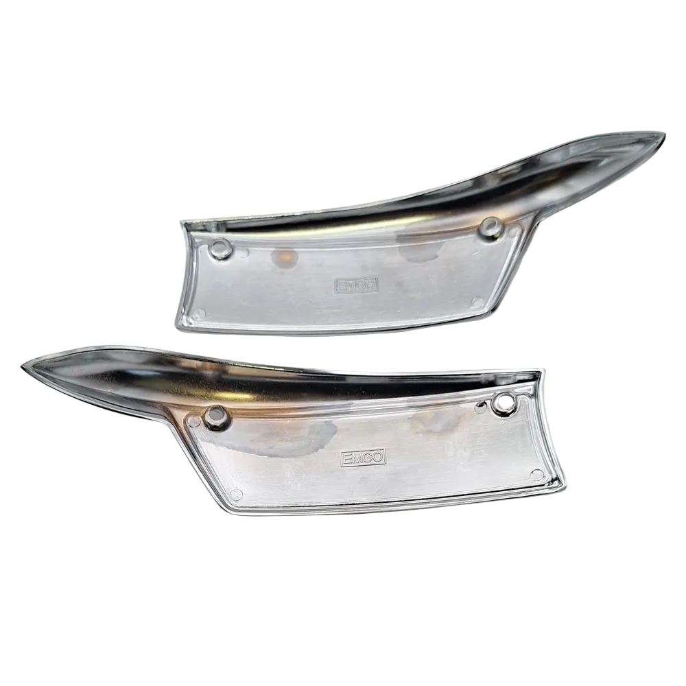 Pair of Triumph Tank Badges Black / Cream. Bonneville T120/TR6 67-79 BC44455
